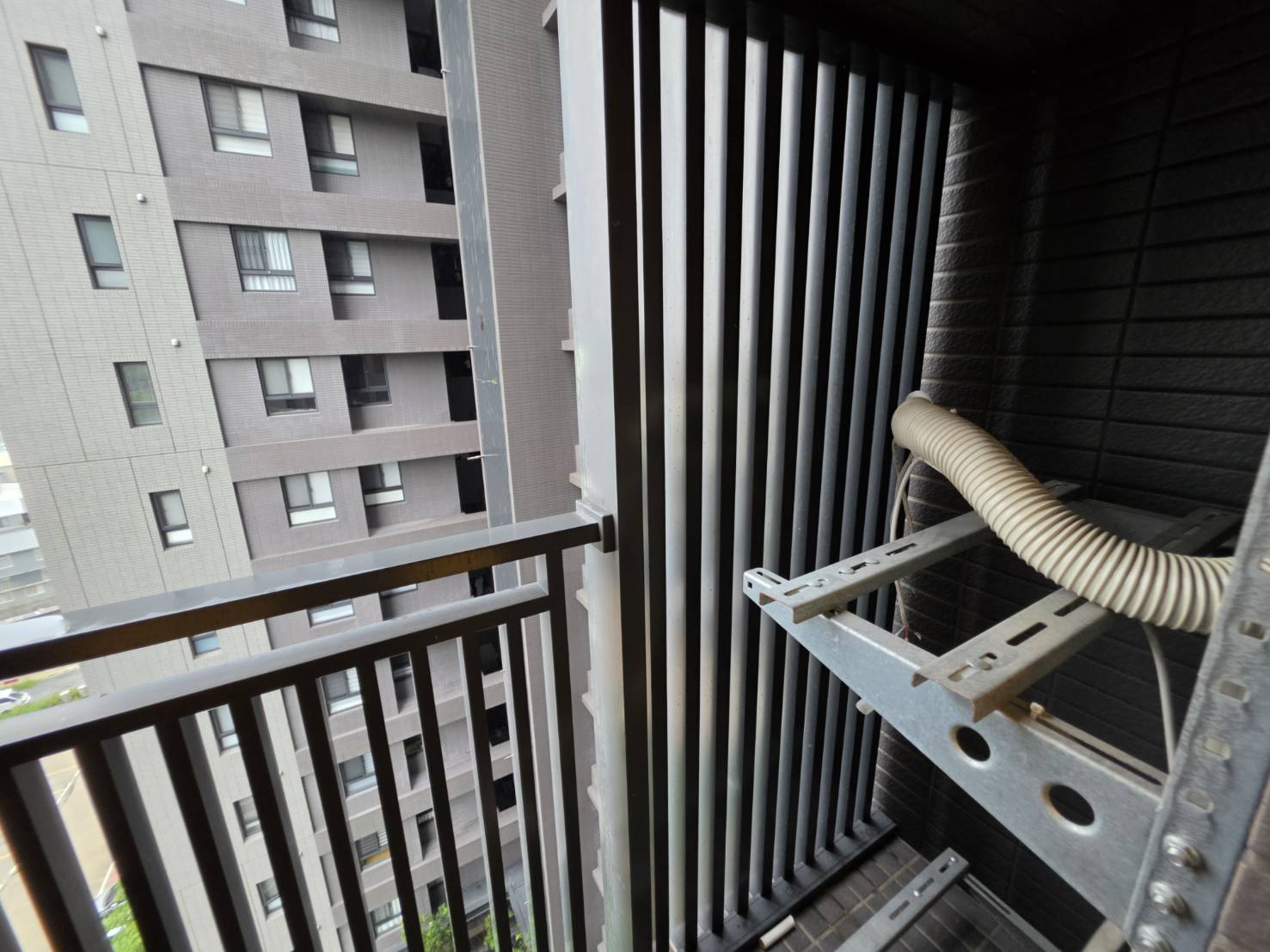 總太共好冷氣室外機工作區